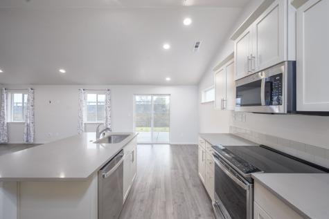 1205 W Sequoia Road Moses Lake WA 98837