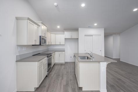 1205 W Sequoia Road Moses Lake WA 98837