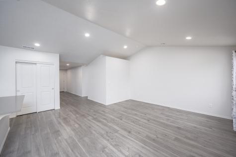 1205 W Sequoia Road Moses Lake WA 98837