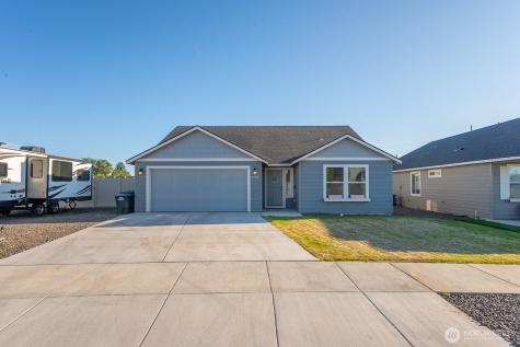 1205 W Sequoia Road Moses Lake WA 98837