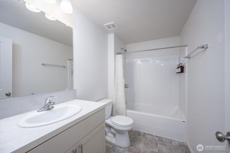 1205 W Sequoia Road Moses Lake WA 98837