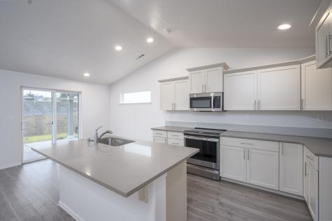 1205 W Sequoia Road Moses Lake WA 98837