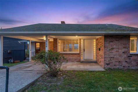 7508 56th Avenue NE Seattle WA 98115