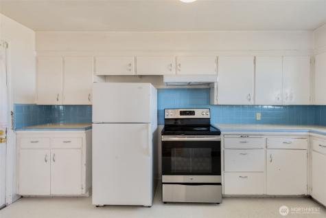 7508 56th Avenue NE Seattle WA 98115