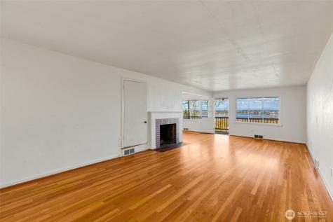 7508 56th Avenue NE Seattle WA 98115