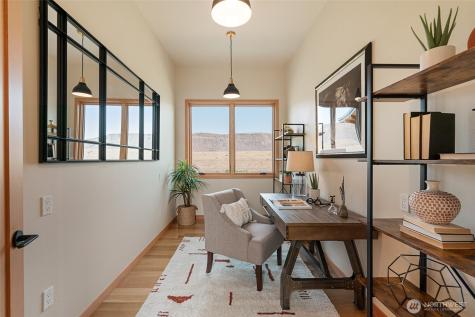 671 Ravens Home Lane Malaga WA 98828