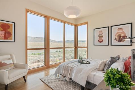 671 Ravens Home Lane Malaga WA 98828