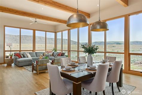 671 Ravens Home Lane Malaga WA 98828