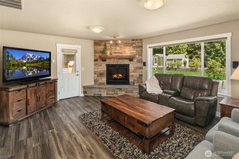 21118 SE 137th Place Issaquah WA 98027