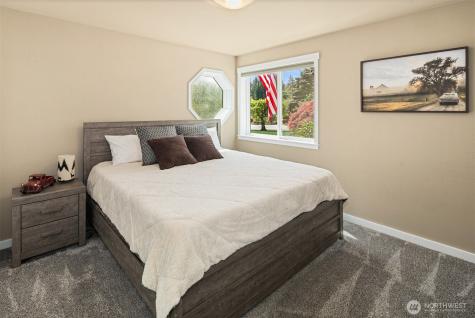 21118 SE 137th Place Issaquah WA 98027