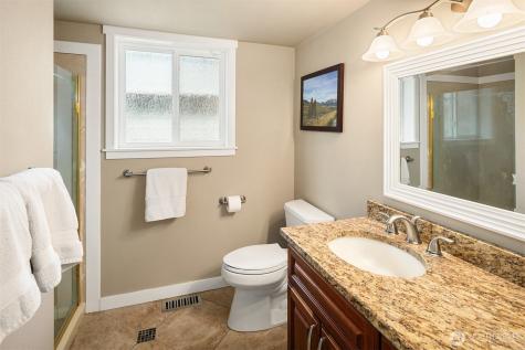 21118 SE 137th Place Issaquah WA 98027