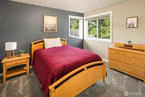 21118 SE 137th Place Issaquah WA 98027