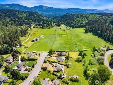 21118 SE 137th Place Issaquah WA 98027