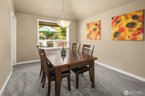 21118 SE 137th Place Issaquah WA 98027