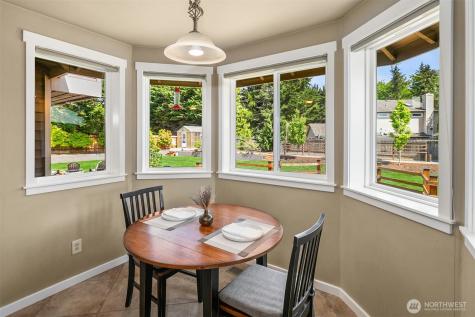 21118 SE 137th Place Issaquah WA 98027
