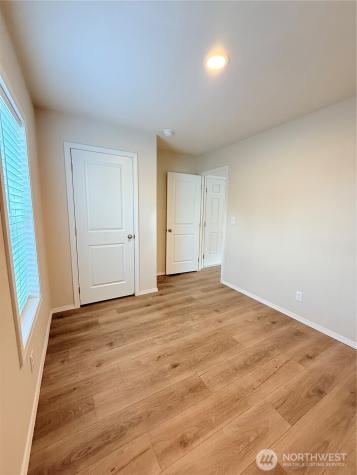 2322 Tacoma Road E Puyallup WA 98371