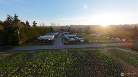 2322 Tacoma Road E Puyallup WA 98371