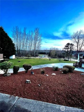 2322 Tacoma Road E Puyallup WA 98371