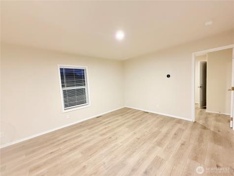 2322 Tacoma Road E Puyallup WA 98371