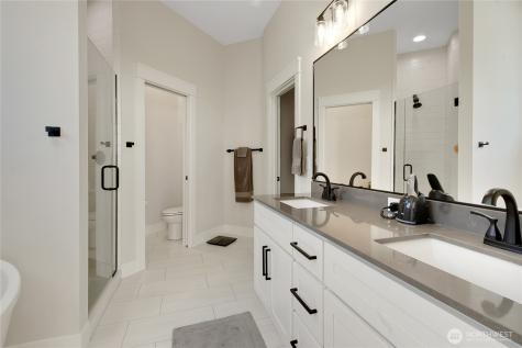 28711 132nd Avenue E Graham WA 98338