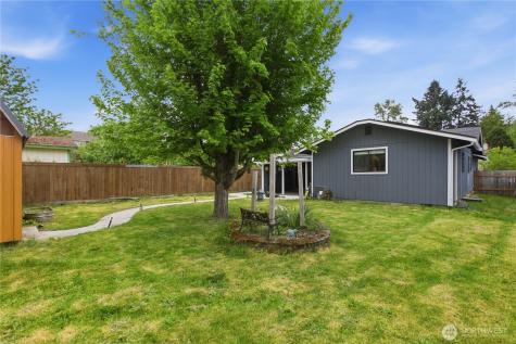 1705 S 88th Street Tacoma WA 98444