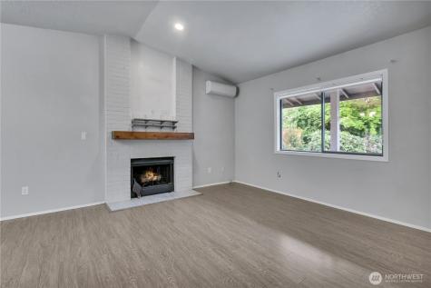 1705 S 88th Street Tacoma WA 98444