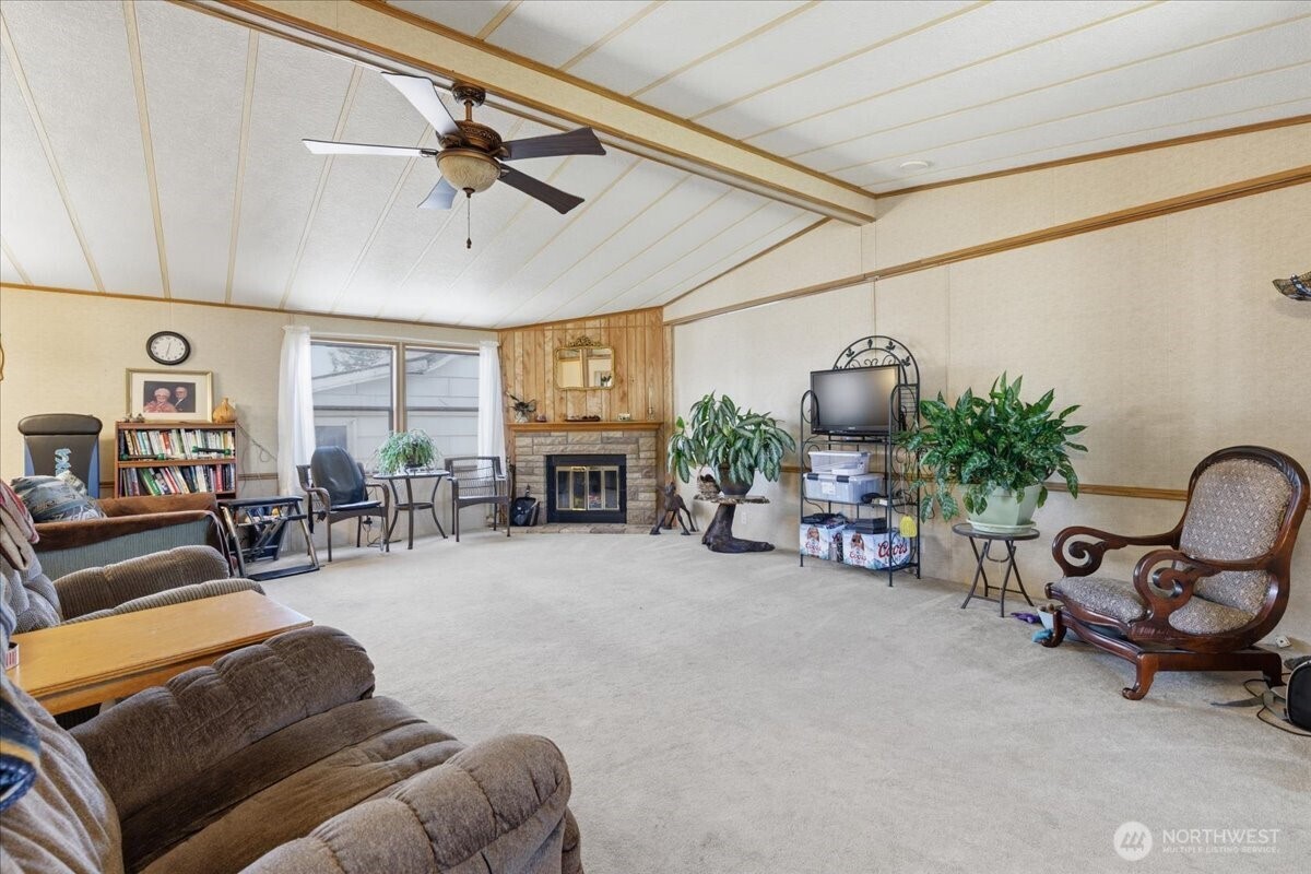 415 Sunny Drive Electric City WA 99123