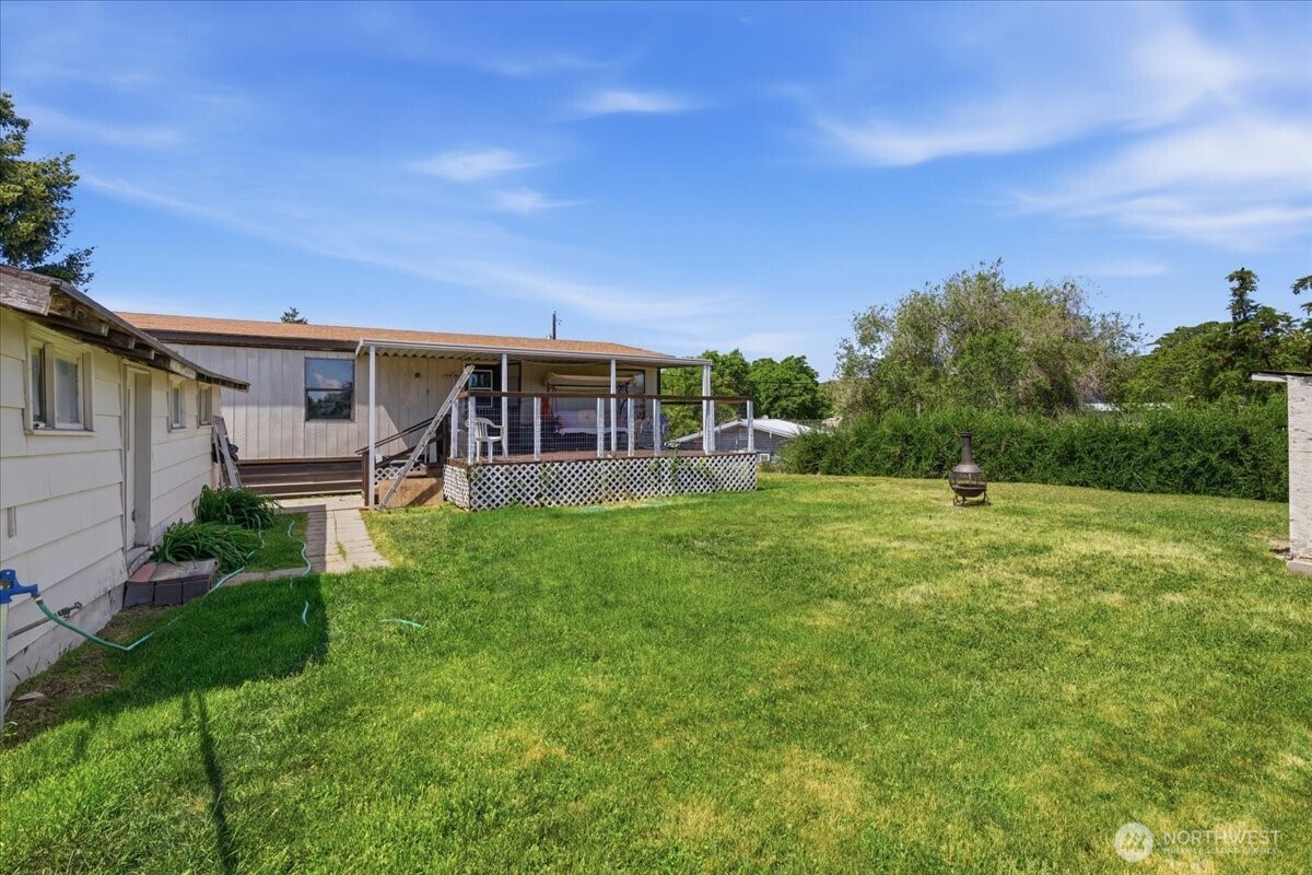 415 Sunny Drive Electric City WA 99123