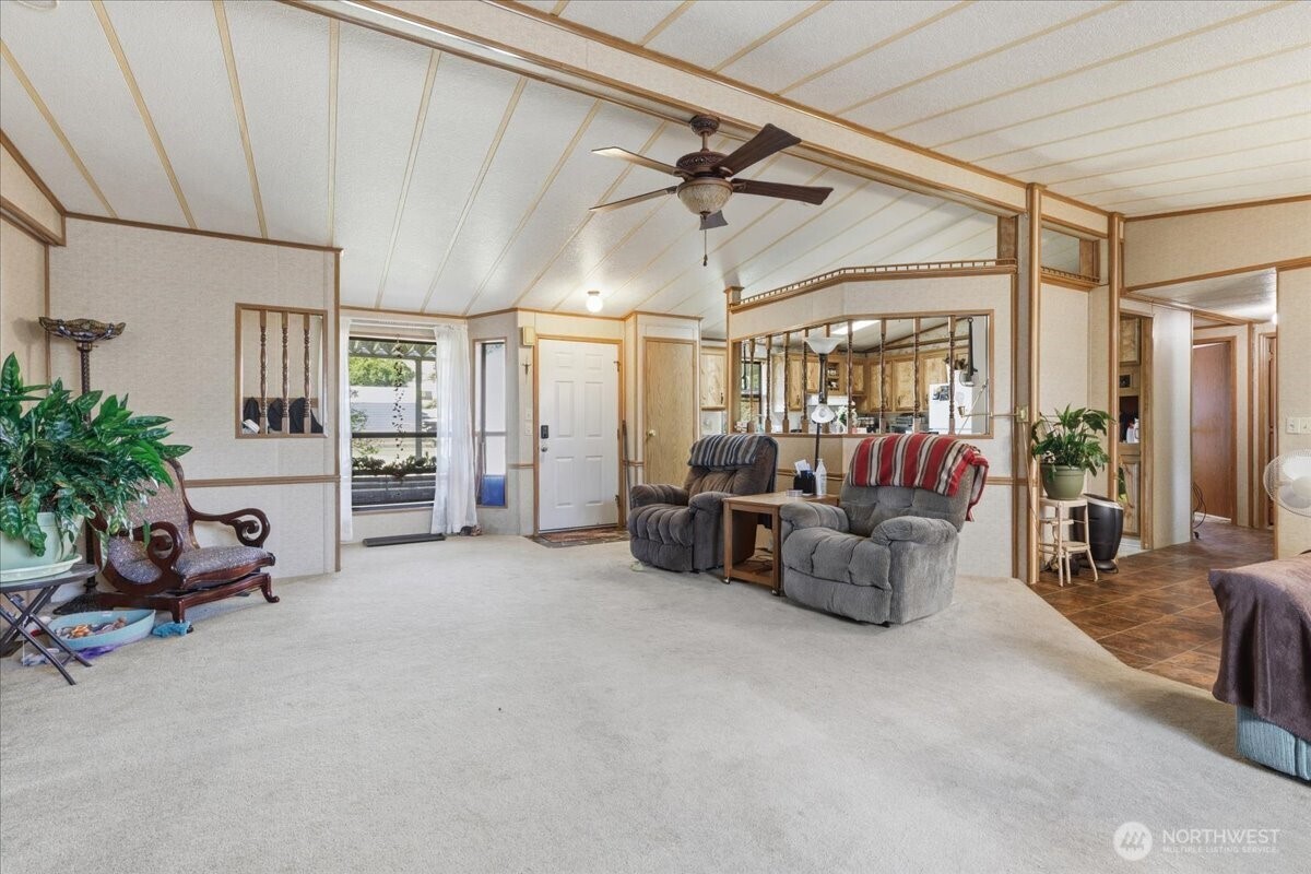 415 Sunny Drive Electric City WA 99123