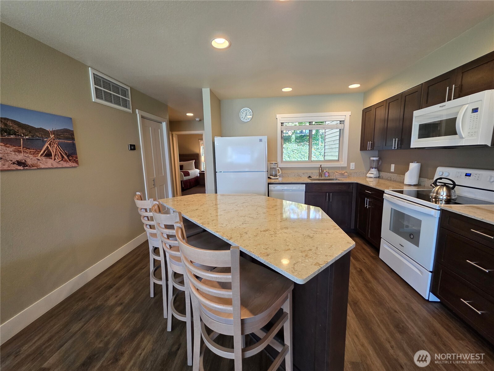 1 Lakeside 702-g Manson WA 98831