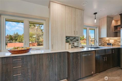 8021 47th Avenue NE Marysville WA 98270