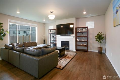12926 178th Street Ct E Puyallup WA 98374
