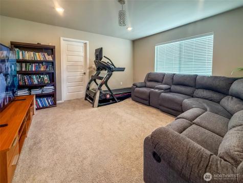 12926 178th Street Ct E Puyallup WA 98374