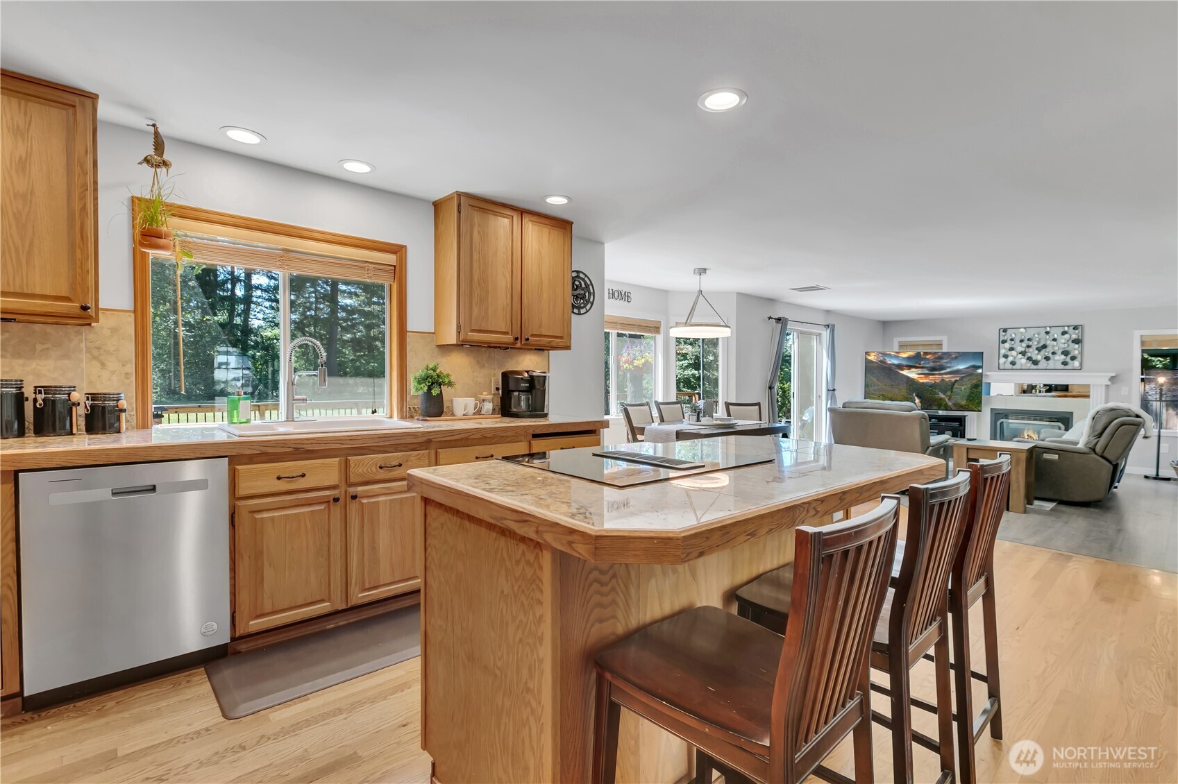 22503 SE 261st Street Maple Valley WA 98038