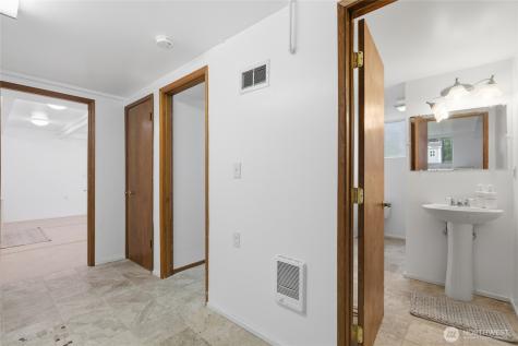 12808 SE 158th Street Renton WA 98058