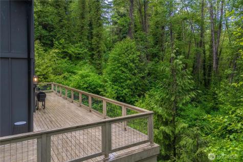 8636 NE Belle Hill Lane Bainbridge Island WA 98110