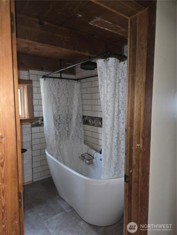 83 E Cayuse Mountain Road Tonasket WA 98855