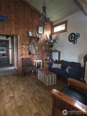 83 E Cayuse Mountain Road Tonasket WA 98855