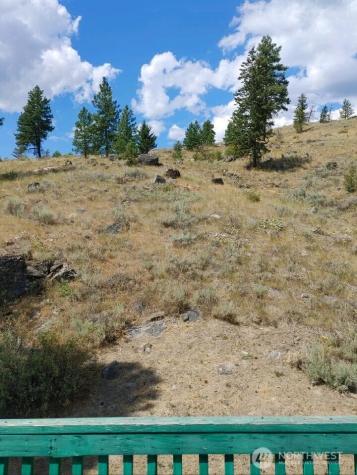 83 E Cayuse Mountain Road Tonasket WA 98855