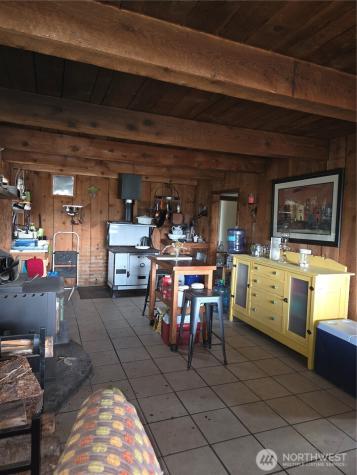 83 E Cayuse Mountain Road Tonasket WA 98855