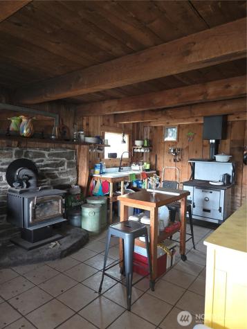 83 E Cayuse Mountain Road Tonasket WA 98855