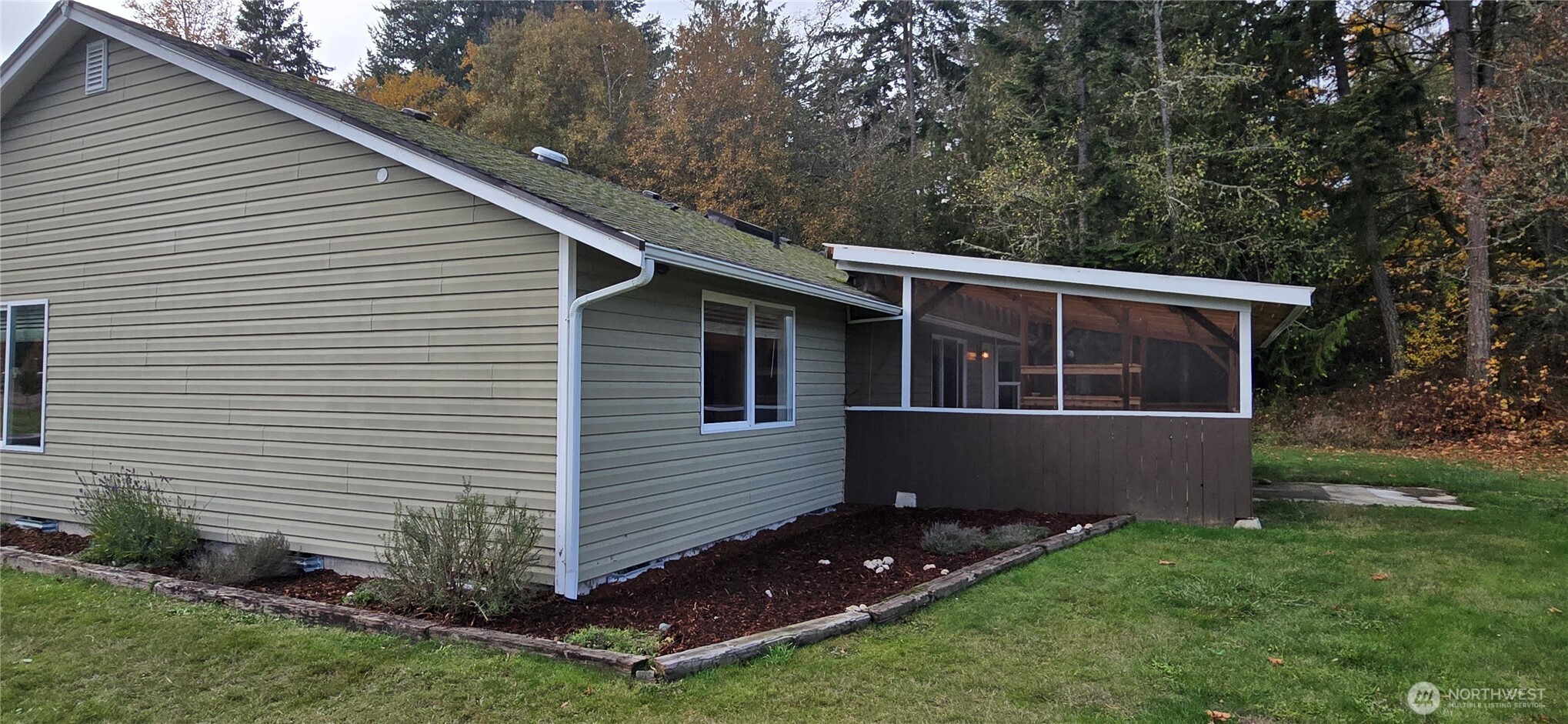 3710 W Edgewood Port Angeles WA 98362