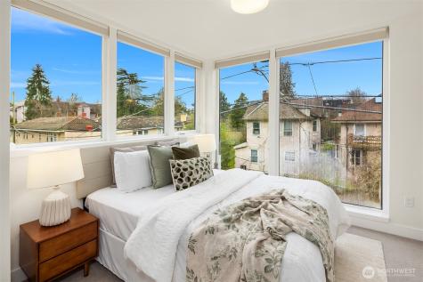 119 18th Avenue E Seattle WA 98122