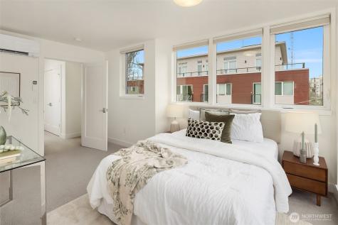 119 18th Avenue E Seattle WA 98122