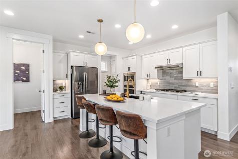 20803 9th Place W Lynnwood WA 98036