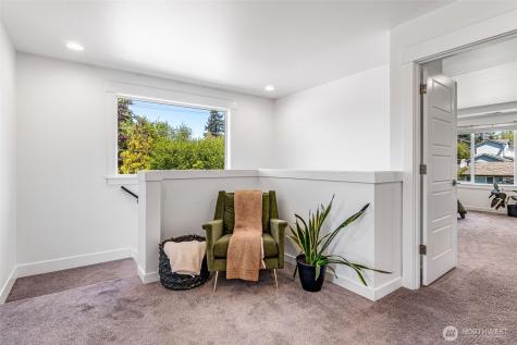 20803 9th Place W Lynnwood WA 98036