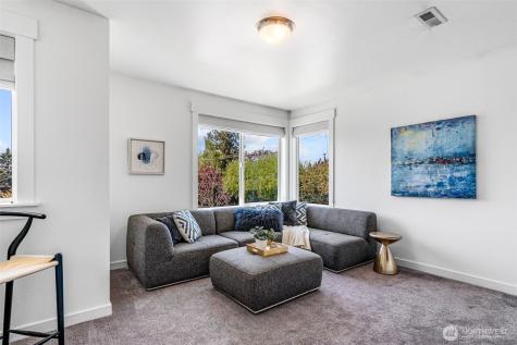 20803 9th Place W Lynnwood WA 98036