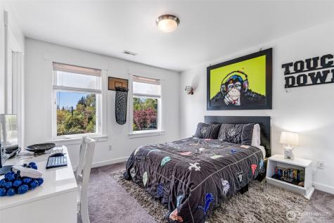 20803 9th Place W Lynnwood WA 98036
