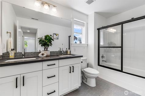20803 9th Place W Lynnwood WA 98036