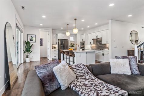 20803 9th Place W Lynnwood WA 98036